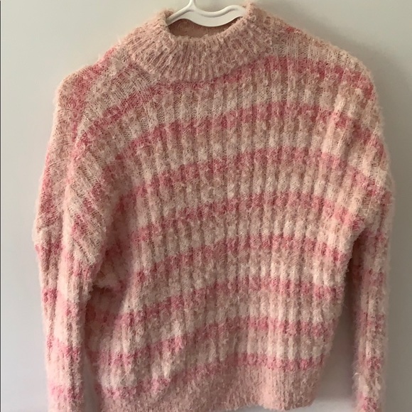 🌻 Pink Striped pastel Fuzzy Small 90s swea… - Picture 4 of 7